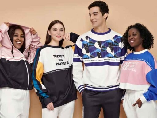 Creative-Ways-to-Customize-Your-Clothing