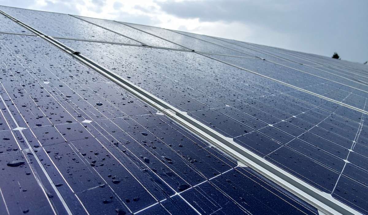 are-solar-panels-worth-it-in-oregon-cloudy-doesnt-1